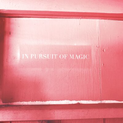 In Pursuit of Magic © Karly Santiago auf Unsplash Foto von Karly Santiago auf Unsplash